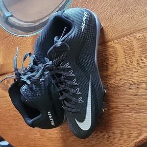 Football cleats